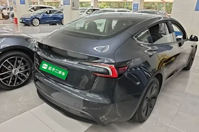 Tesla Model 3 2025, 4300 км, за 30661 USD - фото 7