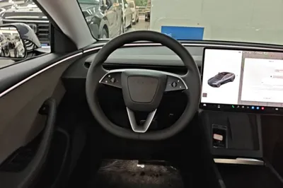 Tesla Model 3 2025, 4300 км, за 30661 USD - фото 13