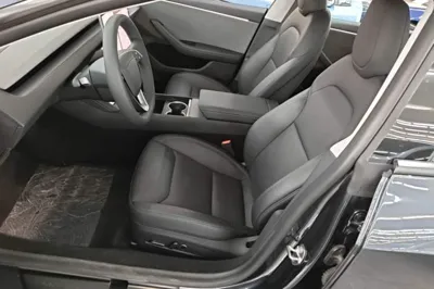 Tesla Model 3 2025, 4300 км, за 30661 USD - фото 17