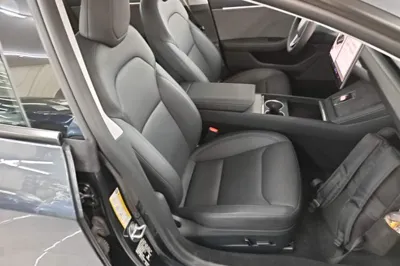 Tesla Model 3 2025, 4300 км, за 30661 USD - фото 19