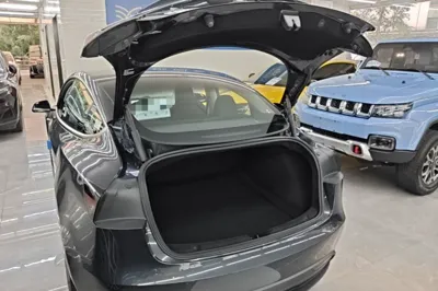 Tesla Model 3 2025, 4300 км, за 30661 USD - фото 22