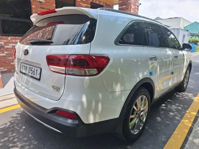 Kia Sorento 2016, 105647 км, за 9518.18 USD