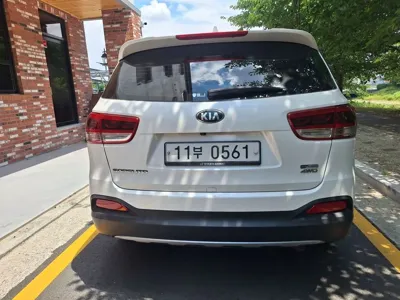 Kia Sorento 2016, 105647 км, за 9518.18 USD