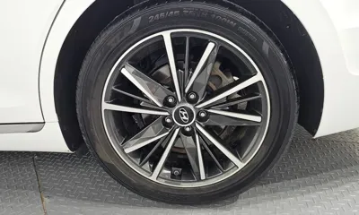 Hyundai Grandeur 2022, 59991 км, за 15960.92 USD - фото 19