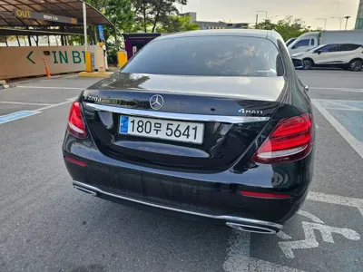 Mercedes-Benz E-Class 2018, 112000 км, за 14113.17 USD