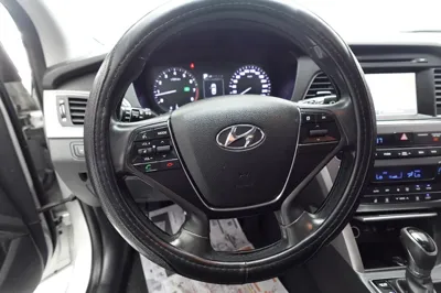 Hyundai Sonata 2016, 103656 км, за 6761.19 USD - фото 17