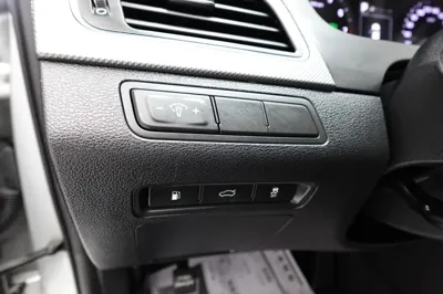 Hyundai Sonata 2016, 103656 км, за 6761.19 USD - фото 19