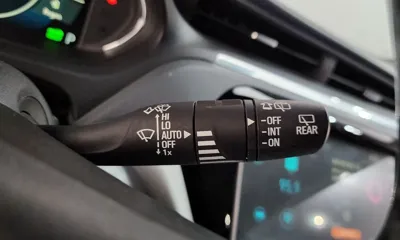 ChevroletGMDaewoo Bolt EV 2018, 166388 км, за 9717.09 USD - фото 20