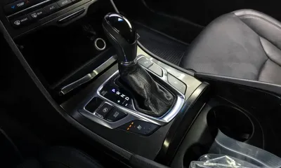 Hyundai Grandeur 2015, 167445 км, за 4437.08 USD - фото 9