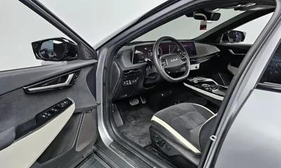 Kia EV6 2022, 44427 км, за 24777 USD - фото 11