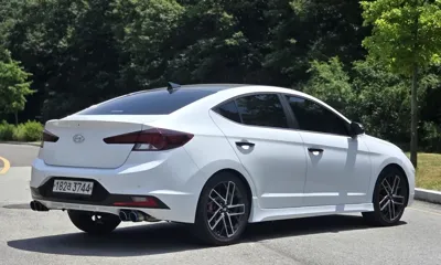 Hyundai Avante 2019, 75700 км, за 9386.9 USD