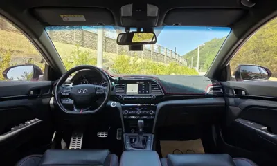 Hyundai Avante 2019, 75700 км, за 9386.9 USD - фото 10