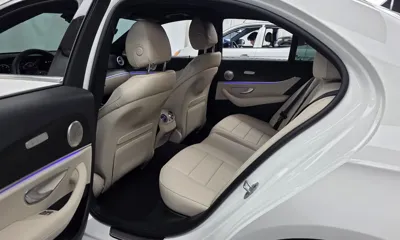 Mercedes-Benz E-Class 2023, 16372 км, за 32099.25 USD - фото 26