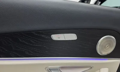 Mercedes-Benz E-Class 2023, 16372 км, за 32099.25 USD - фото 29