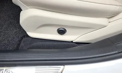 Mercedes-Benz E-Class 2023, 16372 км, за 32099.25 USD - фото 32