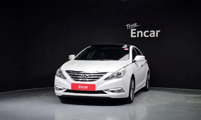 Hyundai Sonata 2013, 151823 км, за 2775.02 USD