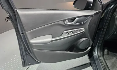 Hyundai Kona 2022, 26042 км, за 12958.25 USD - фото 24