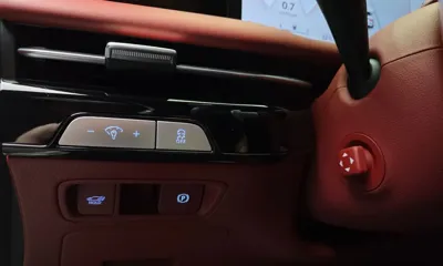 Genesis G80 2025, 9369 км, за 42280.15 USD - фото 29