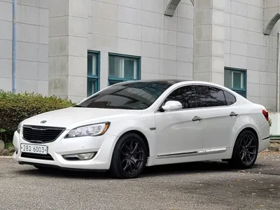Kia K7 · 2011 год