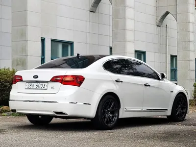 Kia K7 2011, 142000 км, за 3249.33 USD