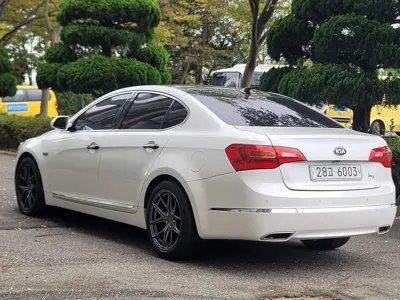 Kia K7 2011, 142000 км, за 3249.33 USD