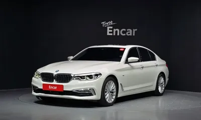 BMW 5-Series · 2018 год