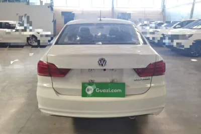 Volkswagen Santana 2016, 108500 км, за 6134 USD