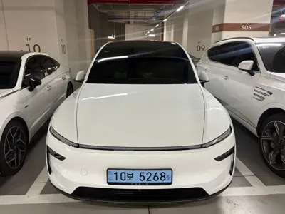 Tesla Model Y · 2026 год