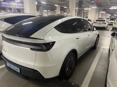 Tesla Model Y 2026, 700 км, за 48247.34 USD