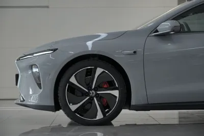 Nio ET7 2022, 57300 км, за 31140 USD - фото 11