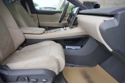 Nio ET7 2022, 57300 км, за 31140 USD - фото 29