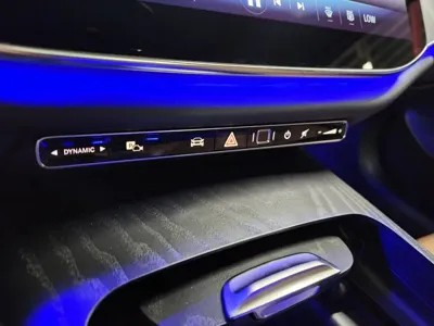 Mercedes-Benz E-Class 2025, 2700 км, за 21192.04 USD - фото 16