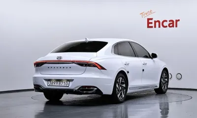 Hyundai Grandeur 2022, 115818 км, за 13588.03 USD