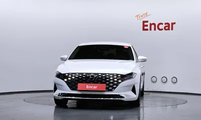 Hyundai Grandeur 2022, 115818 км, за 13588.03 USD