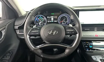 Hyundai Grandeur 2022, 115818 км, за 13588.03 USD - фото 14