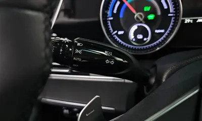 Hyundai Grandeur 2022, 115818 км, за 13588.03 USD - фото 27