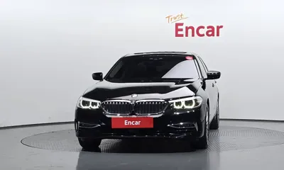 BMW 5-Series 2020, 42272 км, за 21681.67 USD