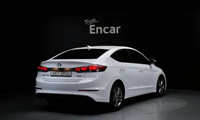 Hyundai Avante 2016, 151844 км, за 3939.75 USD