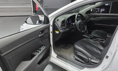 Hyundai Avante 2016, 151844 км, за 3939.75 USD - фото 11