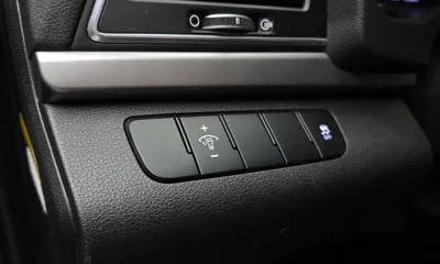 Hyundai Avante 2016, 151844 км, за 3939.75 USD - фото 18