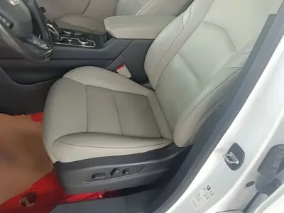 Cadillac XT4 2019, 86900 км, за 11376.81 USD - фото 15