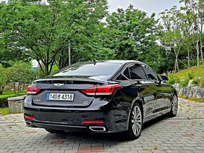 Hyundai Genesis 2014, 202106 км, за 5017.19 USD