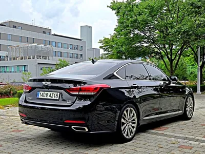Hyundai Genesis 2014, 202106 км, за 5017.19 USD