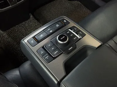 Hyundai Genesis 2014, 202106 км, за 5017.19 USD - фото 16
