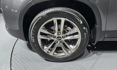 Kia Sorento 2014, 121590 км, за 5785.61 USD