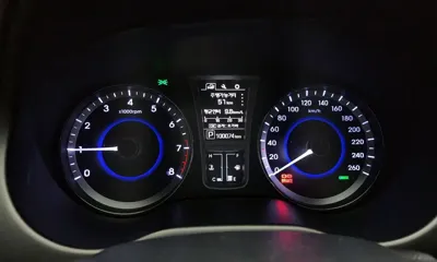 Hyundai Grandeur 2015, 100074 км, за 6251.22 USD - фото 8