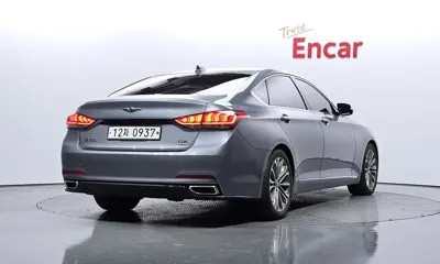 Hyundai Genesis 2016, 99391 км, за 8473.46 USD