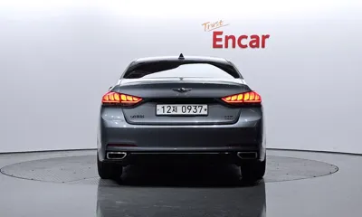 Hyundai Genesis 2016, 99391 км, за 8473.46 USD