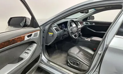 Hyundai Genesis 2016, 99391 км, за 8473.46 USD - фото 11
