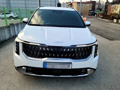 Kia Canival 2025, 4473 км, за 24861.62 USD